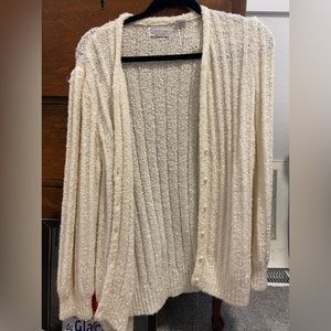 Vintage Townhouse cardigan with pearl buttons